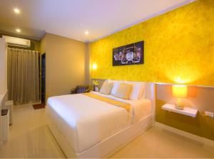 686458_15122418070038722793